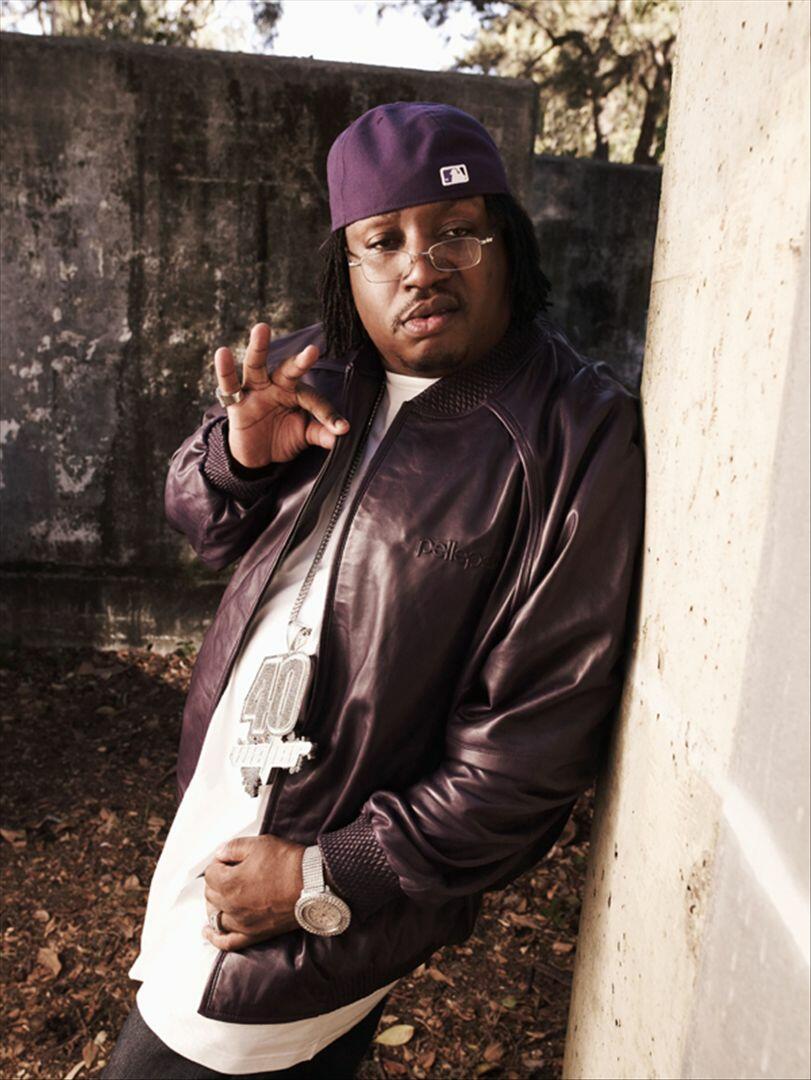  E-40